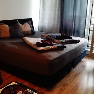 Tolle Private 2-zimmer Im Szene Berlin-friedrichshain Apartment Berlin